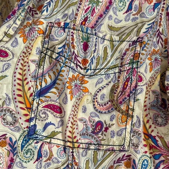 Sundance Paisley Blouse in Red and Gold - Picture 4 of 5